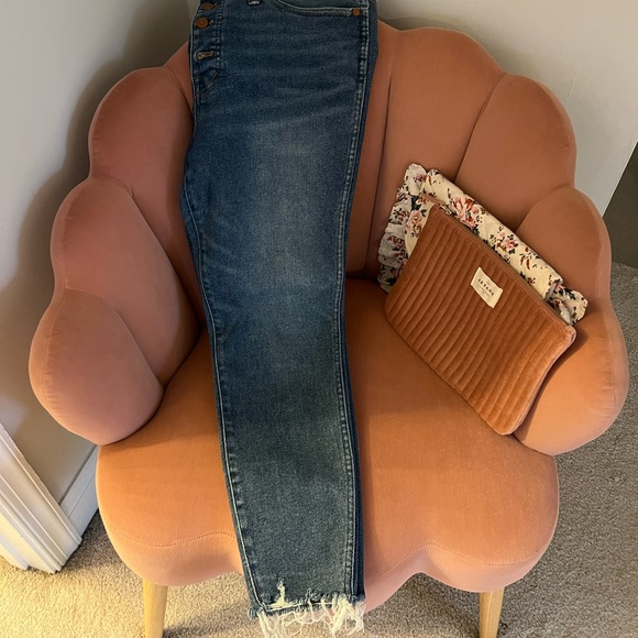 Madewell Skinny Jeans- New & Never Worn - Picture 3 of 5